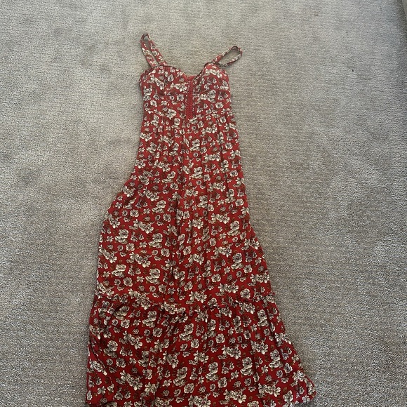 American eagle size 6 floral jumpsuit! My favorite jumpsuit but too small now! - Picture 2 of 5